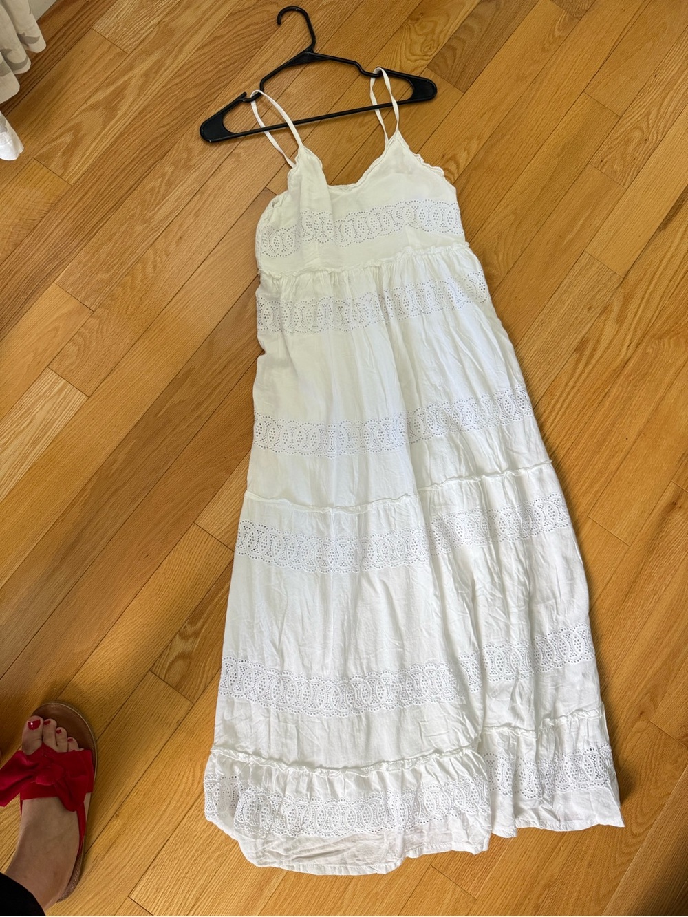 Jessica Simpson White long